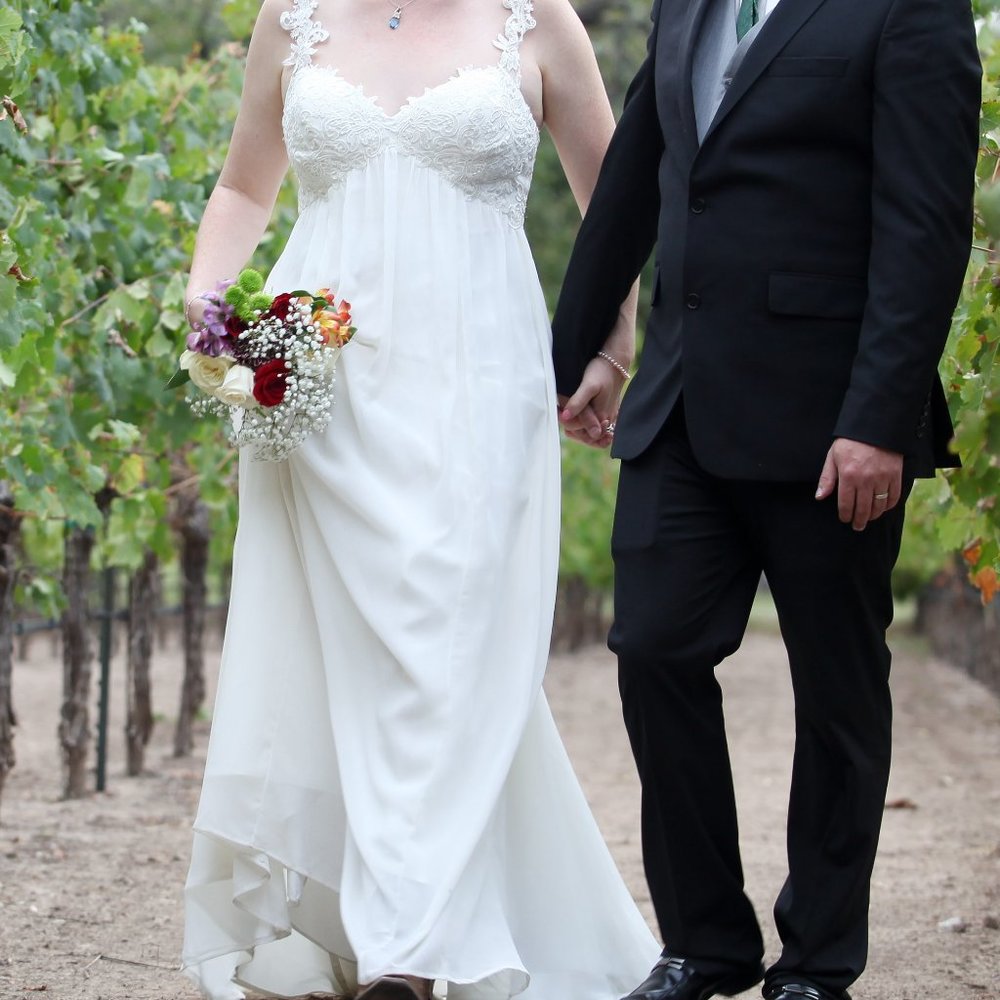 Beautiful Chiffon Wedding Dress with Venice Lace, gown Cleaned & Preserved